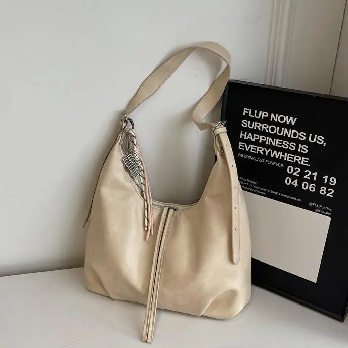 Women's Beige Leather Shoulder Bag with Adjustable Strap - Image 8