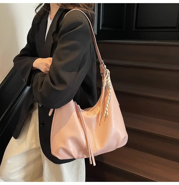 Women's Beige Leather Shoulder Bag with Adjustable Strap — feature 30
