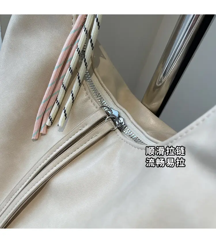 Women's Beige Leather Shoulder Bag with Adjustable Strap — feature 4