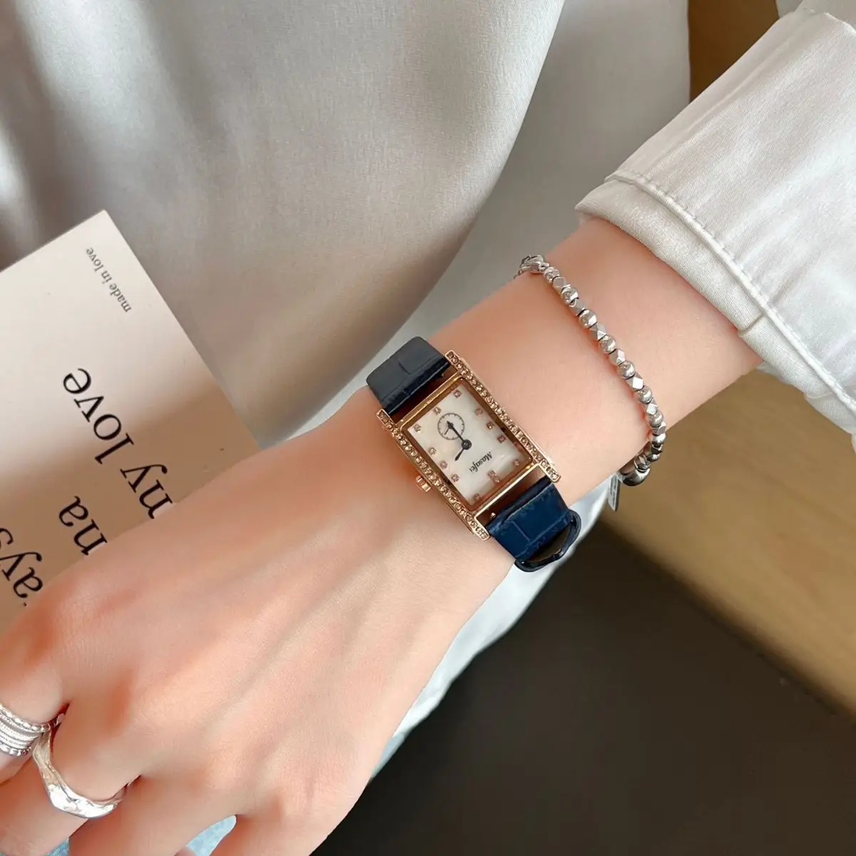 Women's Square Quartz Watch with Leather Strap & Pearl Necklace - Image 2