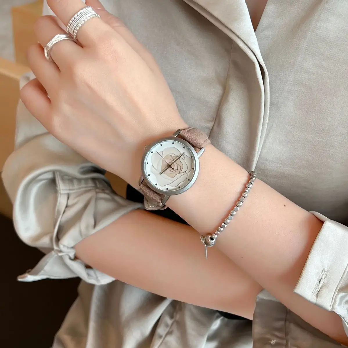 Women's Cross-Country Watch with White Leather Band & Heart Dial - Image 8