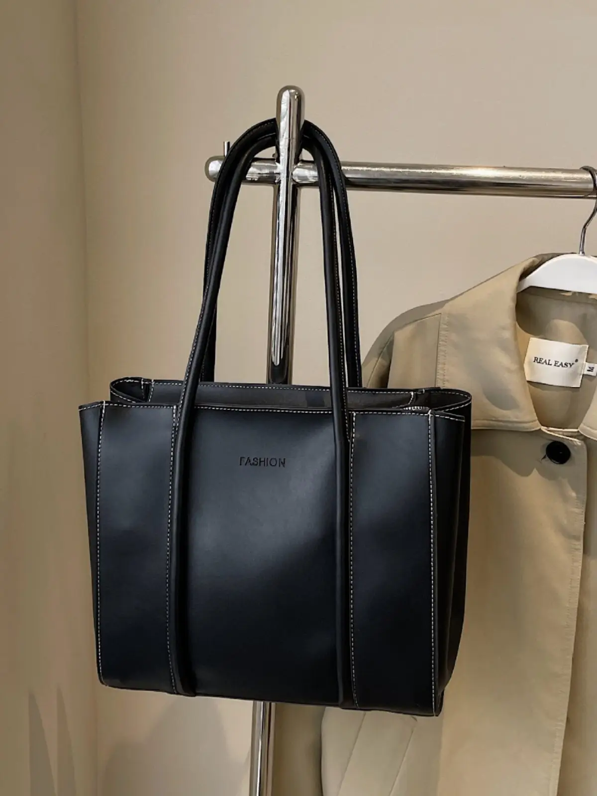Women's Foldable Tote Bag Black Leather Large Capacity - Image 9