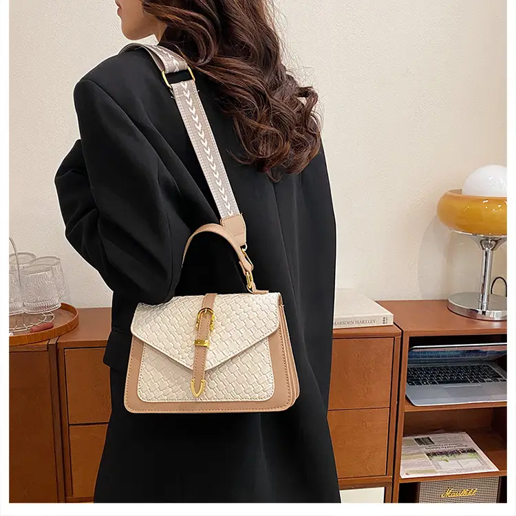 Silver Embossed Crossbody Bag for Women 2026 — feature 30