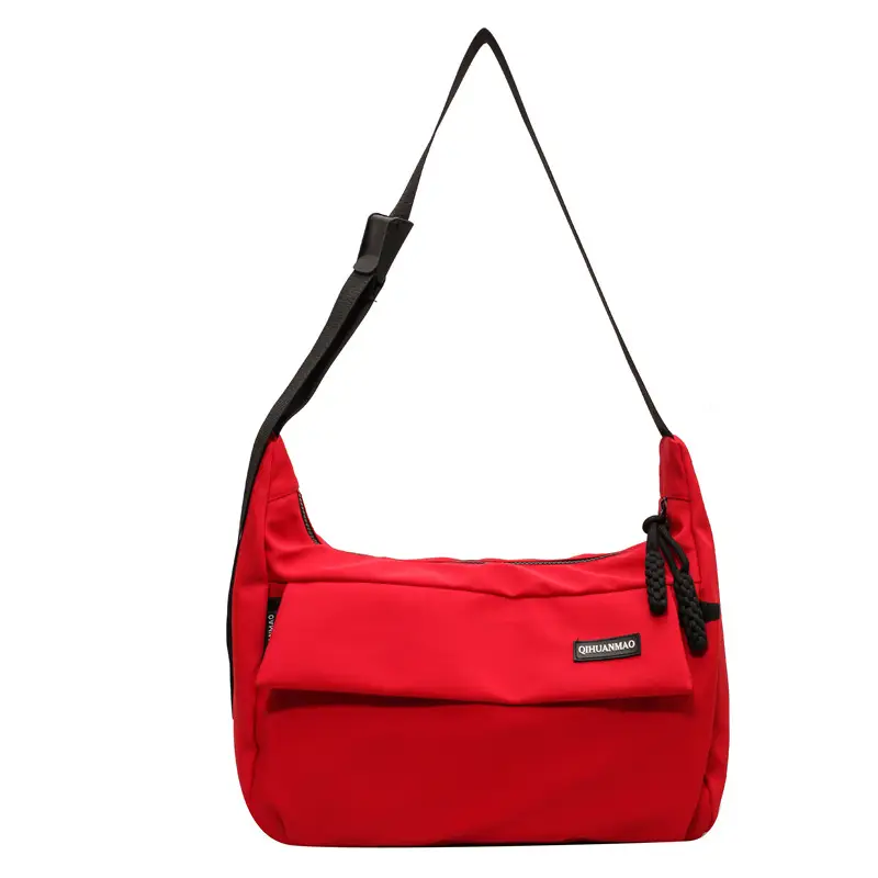 2025 Japanese Style Beige Messenger Bag with Zipper Closure - Image 3