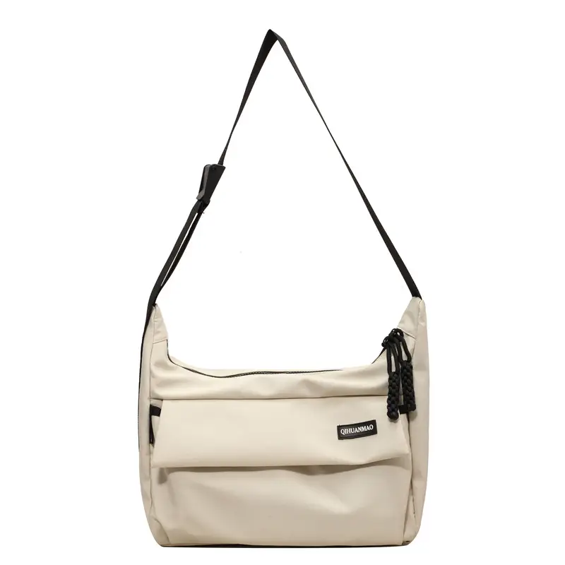 2025 Japanese Style Beige Messenger Bag with Zipper Closure - Image 4