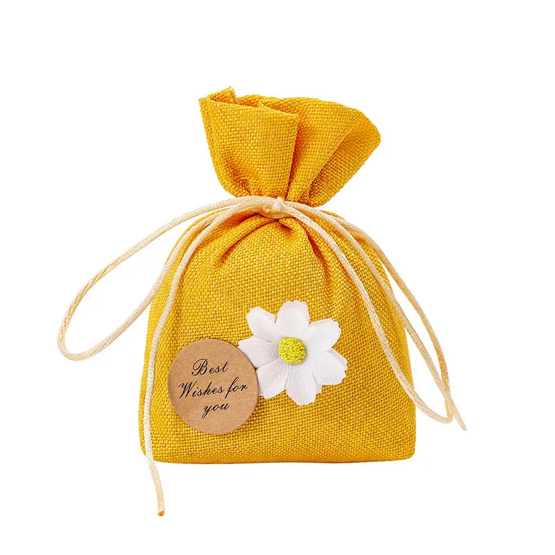 Car aromatherapy car perfume car odor removal advanced sachet pendant car fragrance bag jewelry fragrance gardenia