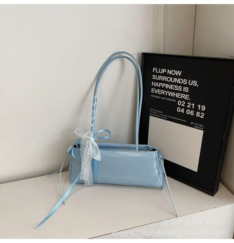 Silver One-shoulder Handbag for Women - Image 4