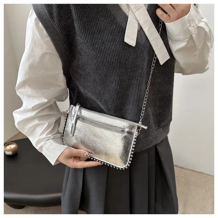 Gold Chain Shoulder Crossbody Bag for Women — feature 10