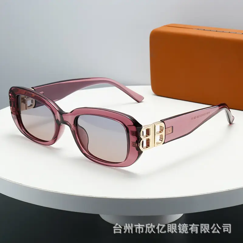 Women Square Frame Polarized Sunglasses Black