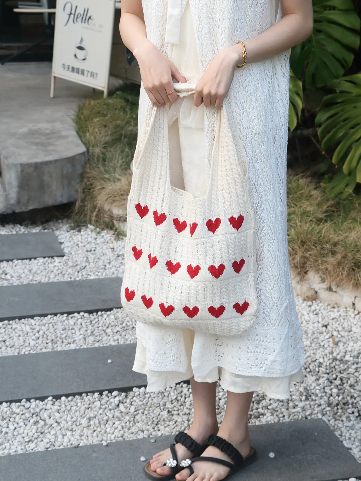Knitted Heart Tote Bag Large Capacity Women's Shoulder Bag - Image 7