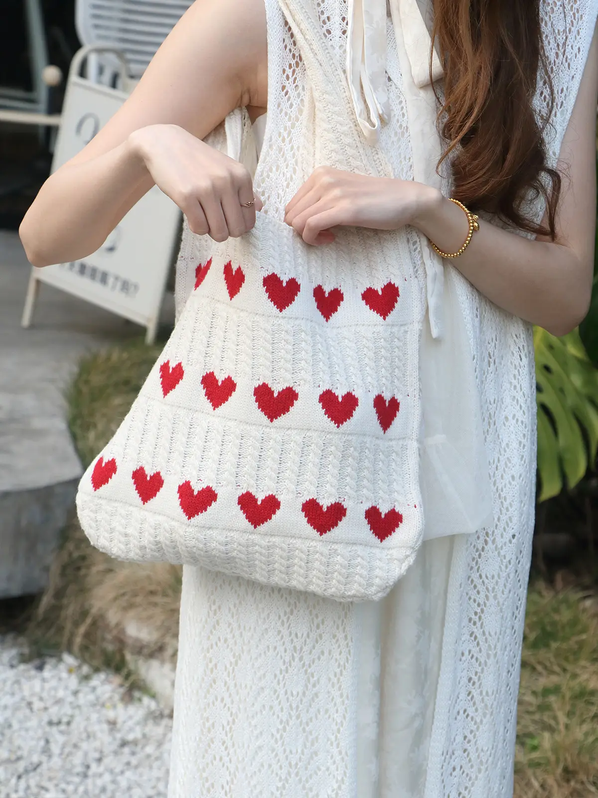 Knitted Heart Tote Bag Large Capacity Women's Shoulder Bag - Image 8