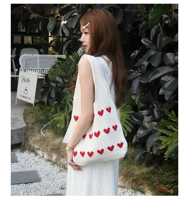 Knitted Heart Tote Bag Large Capacity Women's Shoulder Bag — feature 13