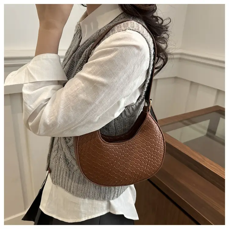 Maroon Retro Woven Crescent Shoulder Bag Women 2025 — feature 14