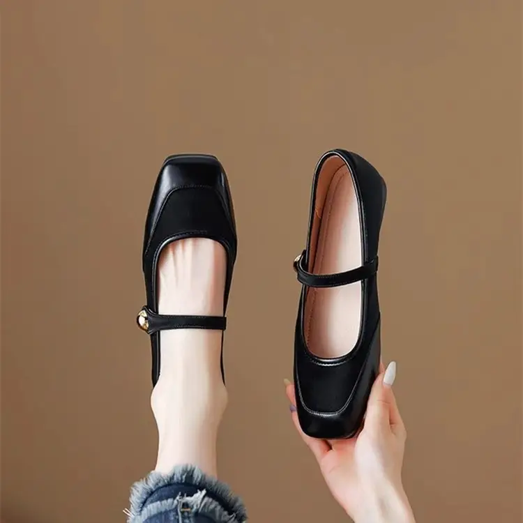 French Style Mary Jane Shoes Women's Flat 2025 Spring New Style Shoes Elegant Red Dress All-match Late and Late Shoes