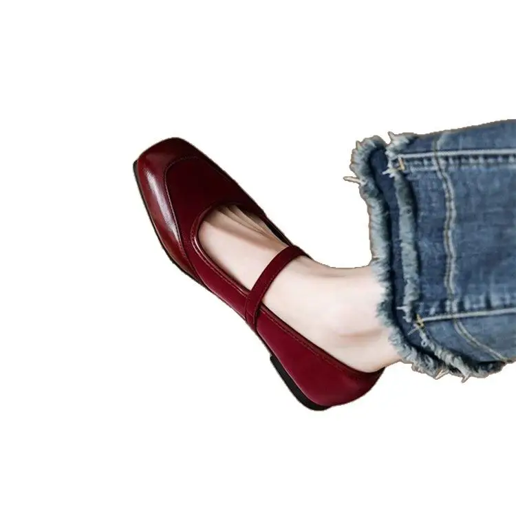 French Style Mary Jane Shoes Women's Flat 2025 Spring New Style Shoes Elegant Red Dress All-match Late and Late Shoes
