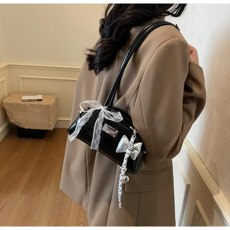 Red Korean Women's Shoulder Bag with Bow Decor — feature 14