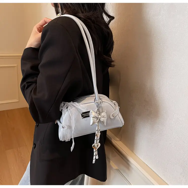 Red Korean Women's Shoulder Bag with Bow Decor — feature 9