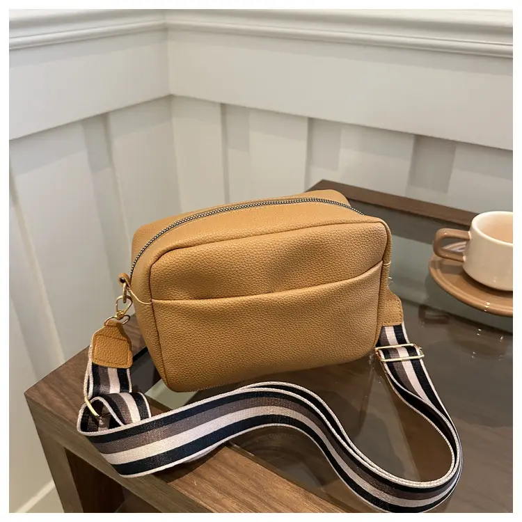 Women's White Square Messenger Bag with Wide Strap — feature 14