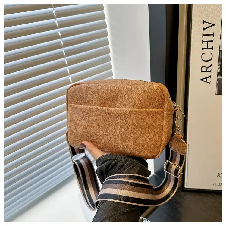 Women's White Square Messenger Bag with Wide Strap — feature 15