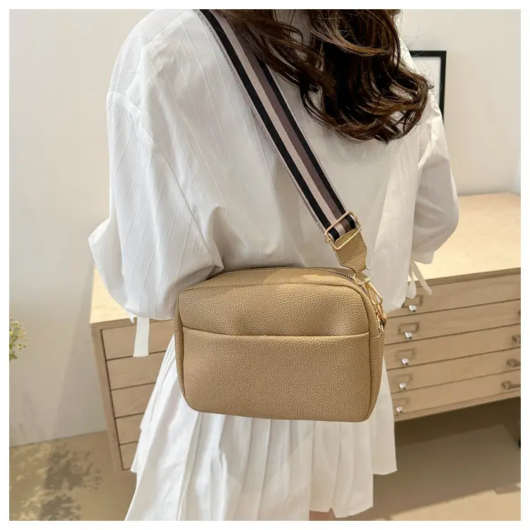 Women's White Square Messenger Bag with Wide Strap — feature 30