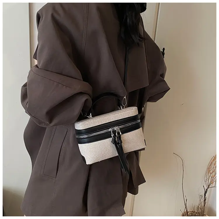 Women's Contrast Color Handbag 2025 New — feature 16
