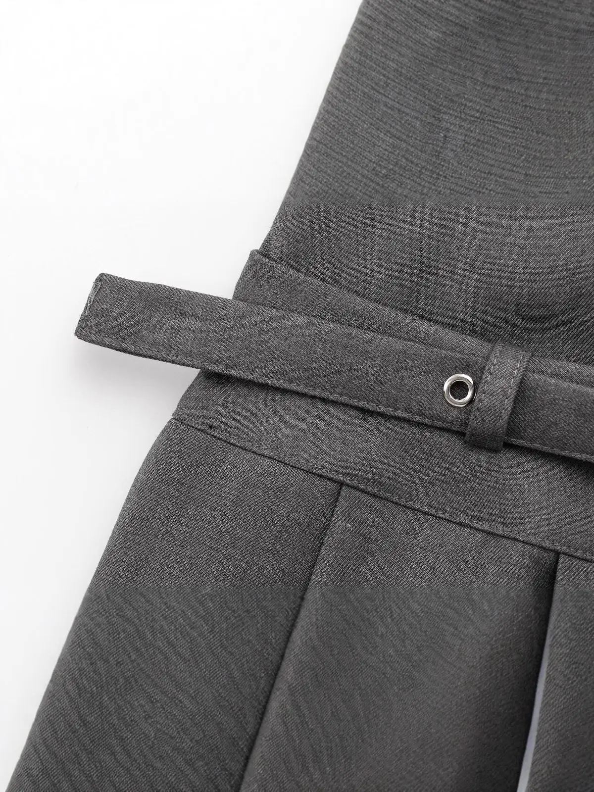 Women's Black Pleated Belted Skirt ZRA