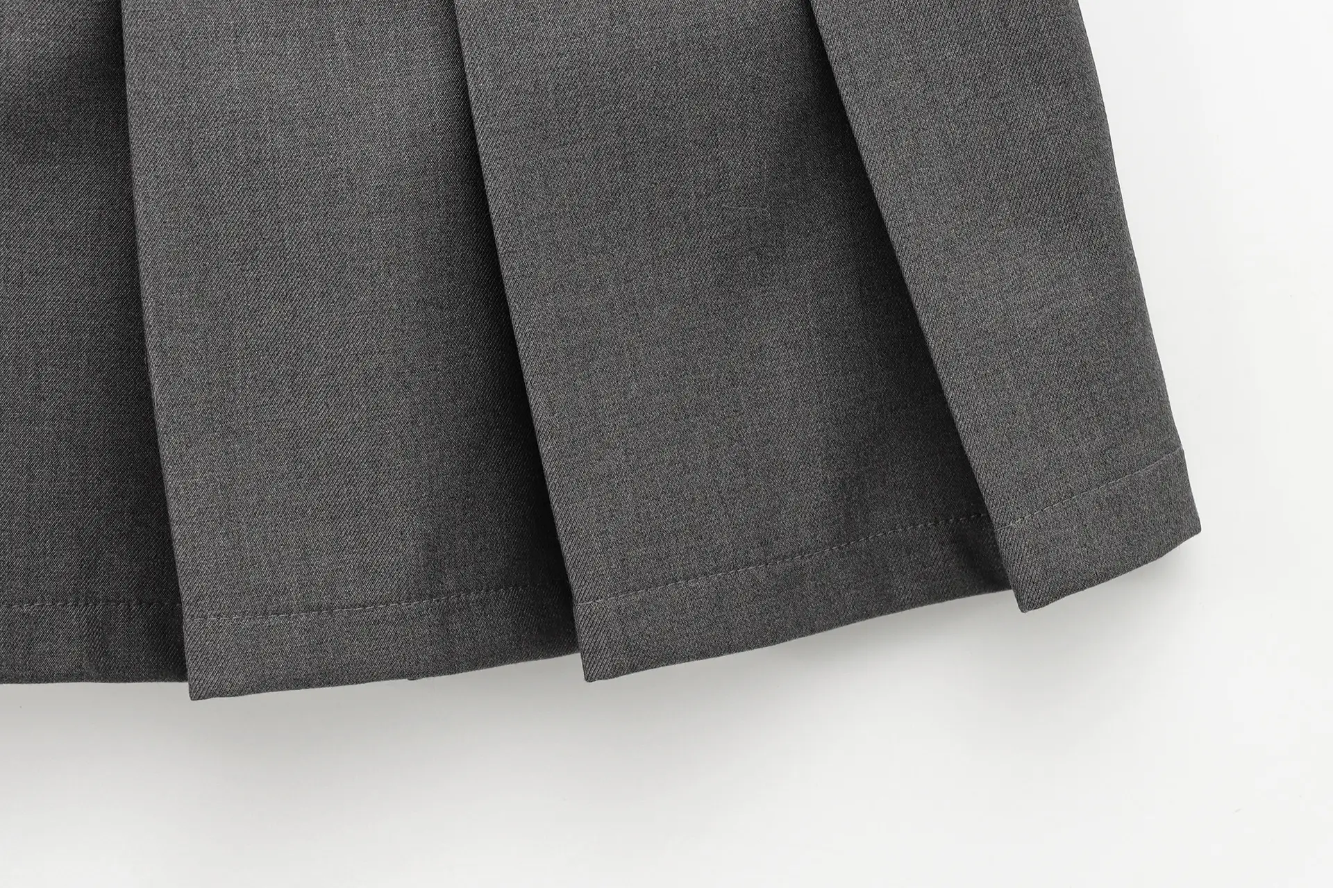 Women's Black Pleated Belted Skirt ZRA — feature 8