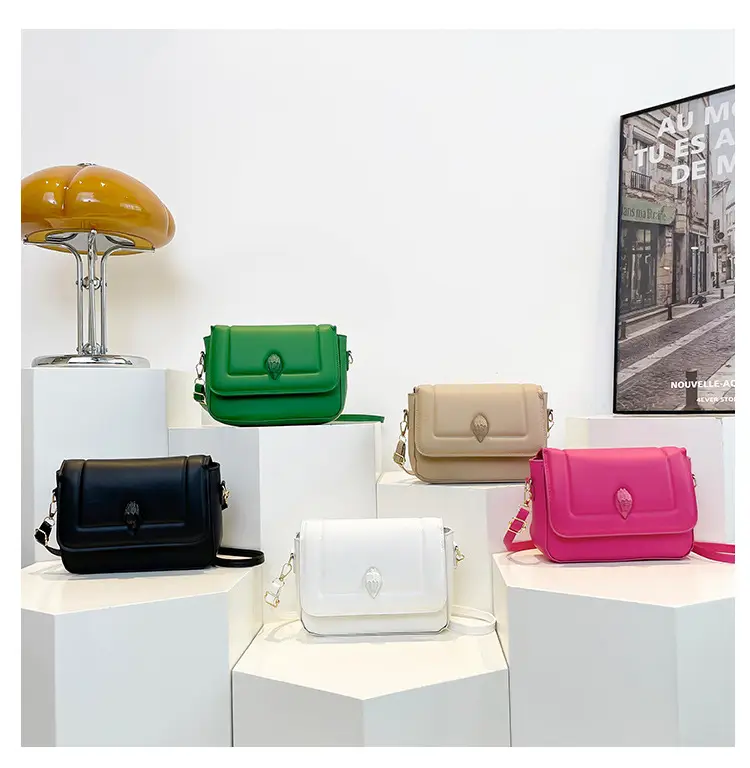 White PU Crossbody Bag for Women Minimalistic 2025 — feature 8