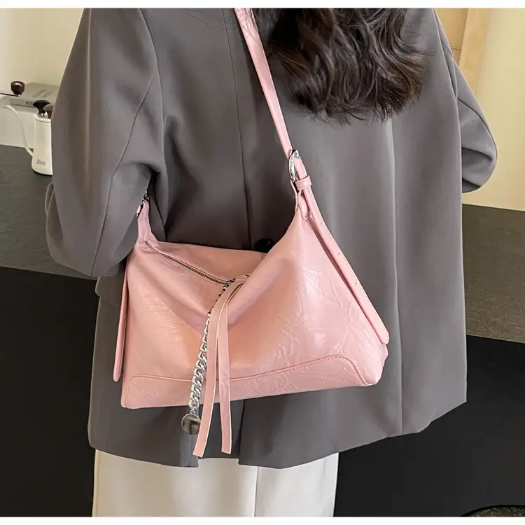 Women's Black Leather Shoulder Crossbody Bag Spring Summer 2025 — feature 13