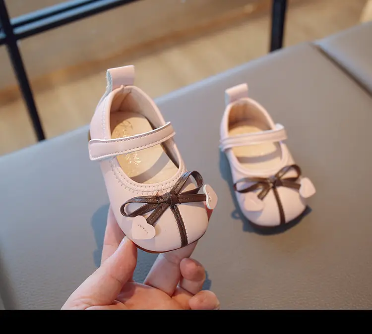 Baby Girl Princess Shoes Leather Bow Sole 2025 — feature 8