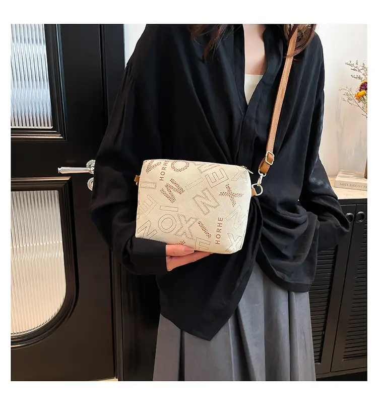 Vintage Monogram Shoulder Bag & Wallet Set for Women — feature 14