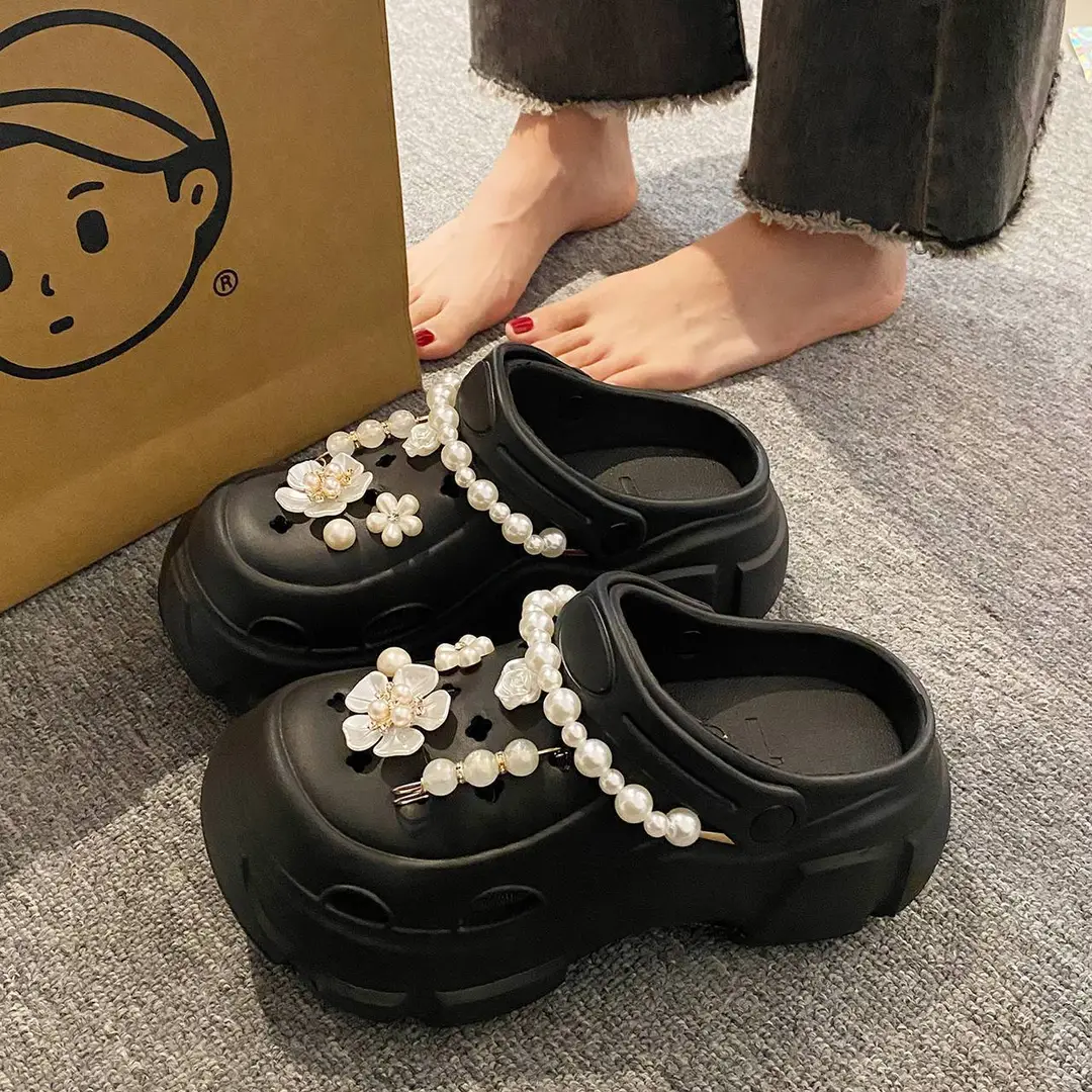 Thick Sole Cave Shoes Women's Stomp Feeling Medical Soft Sole Baotou Anti-slip Fashionable Platform Slippers Women's Outer Wear Sandals - Image 4