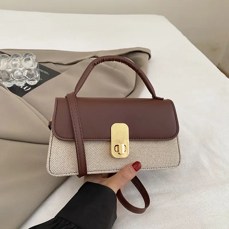 Women's Pink Crossbody Bag with Gold Clasp 2025 New Arrival - Image 3