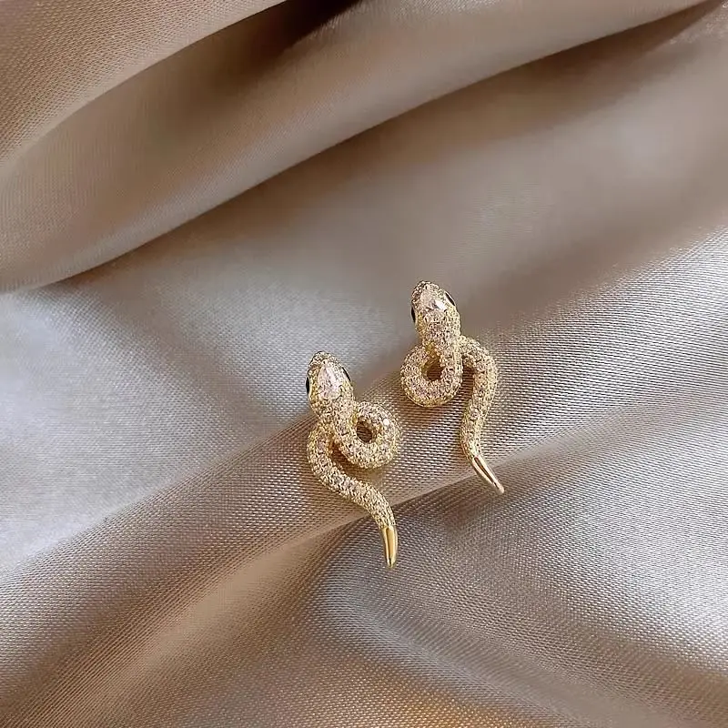 Full Diamond Snake Earrings Women Gold Plated — feature 5