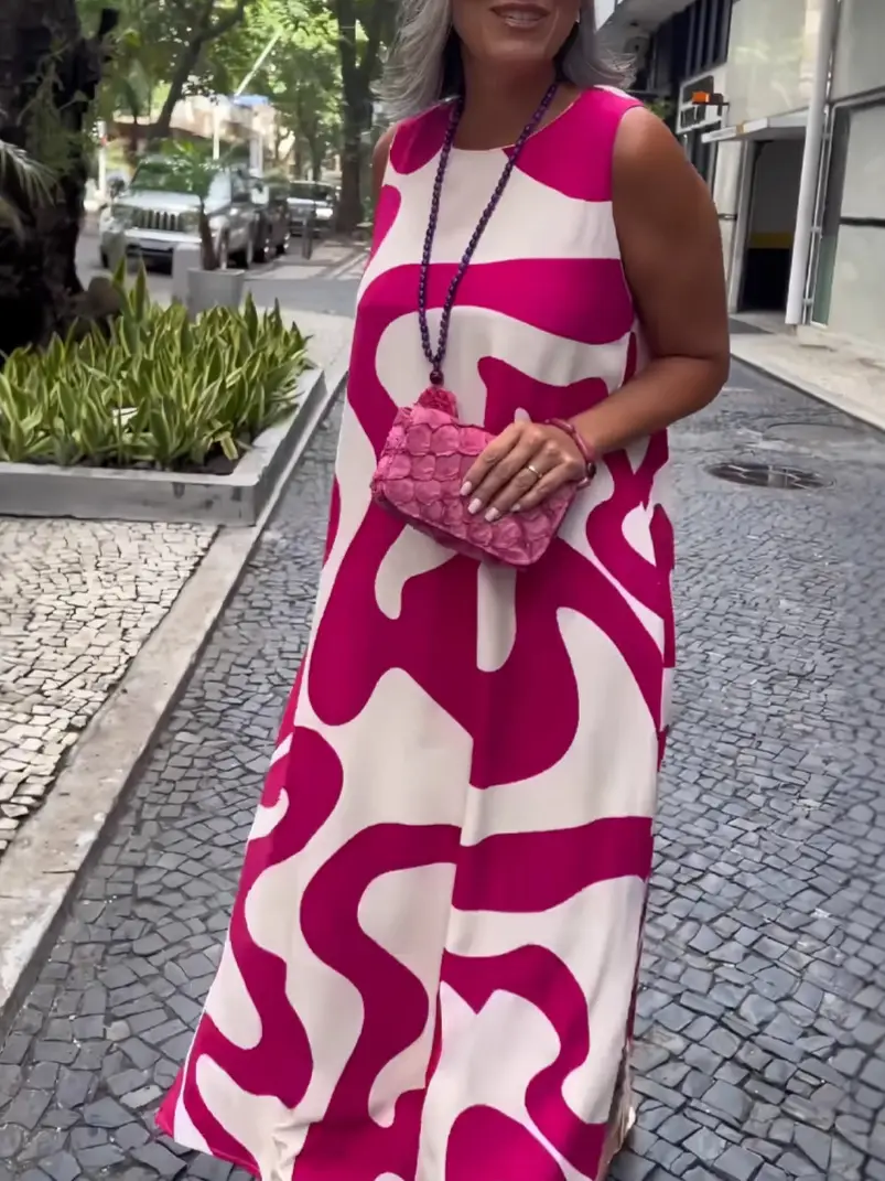 European American Printed V-Neck Sleeveless Dress - Image 4
