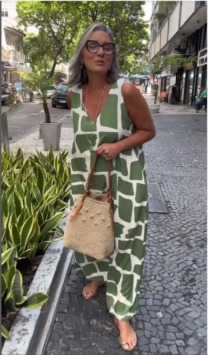 European American Printed V-Neck Sleeveless Dress — feature 12