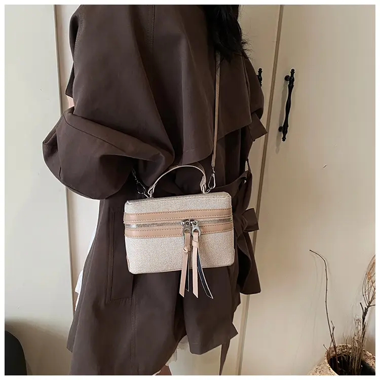 New Contrast Stitching 2025 Western Style Large Capacity Box Bag — feature 23