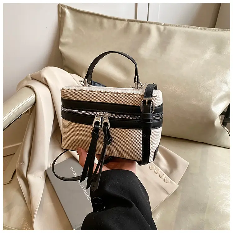 New Contrast Stitching 2025 Western Style Large Capacity Box Bag - Image 6