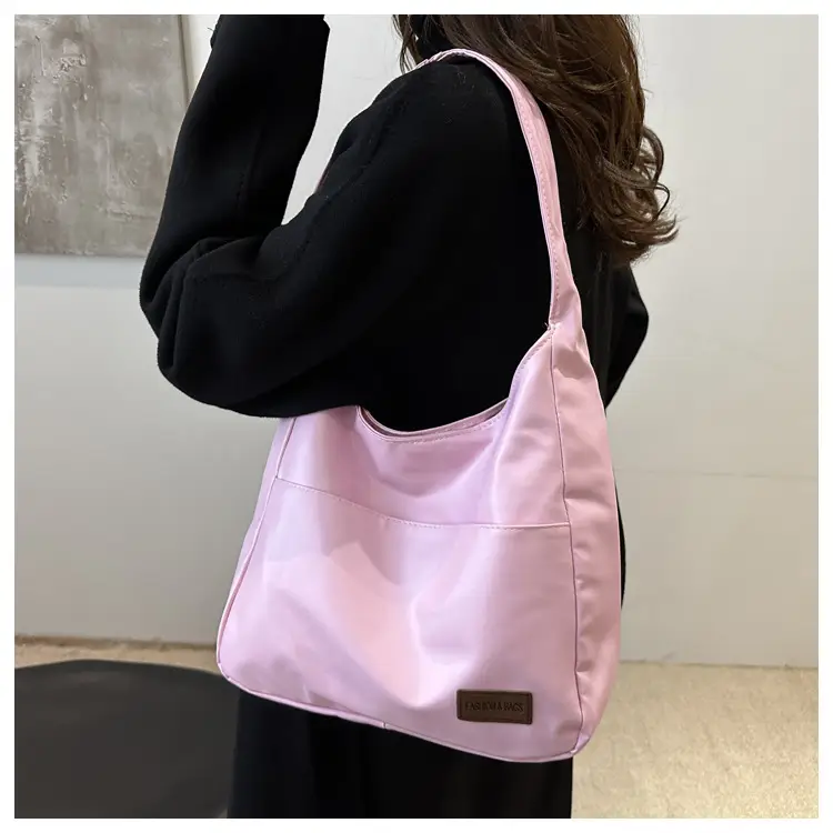 White PU Shoulder Bag for Women 2025 — feature 13