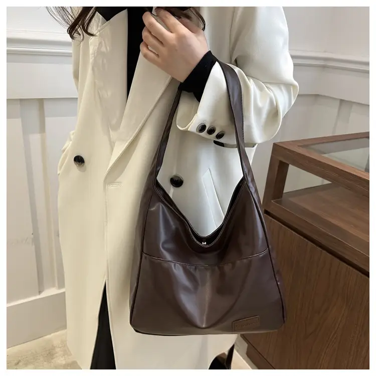 White PU Shoulder Bag for Women 2025 — feature 17
