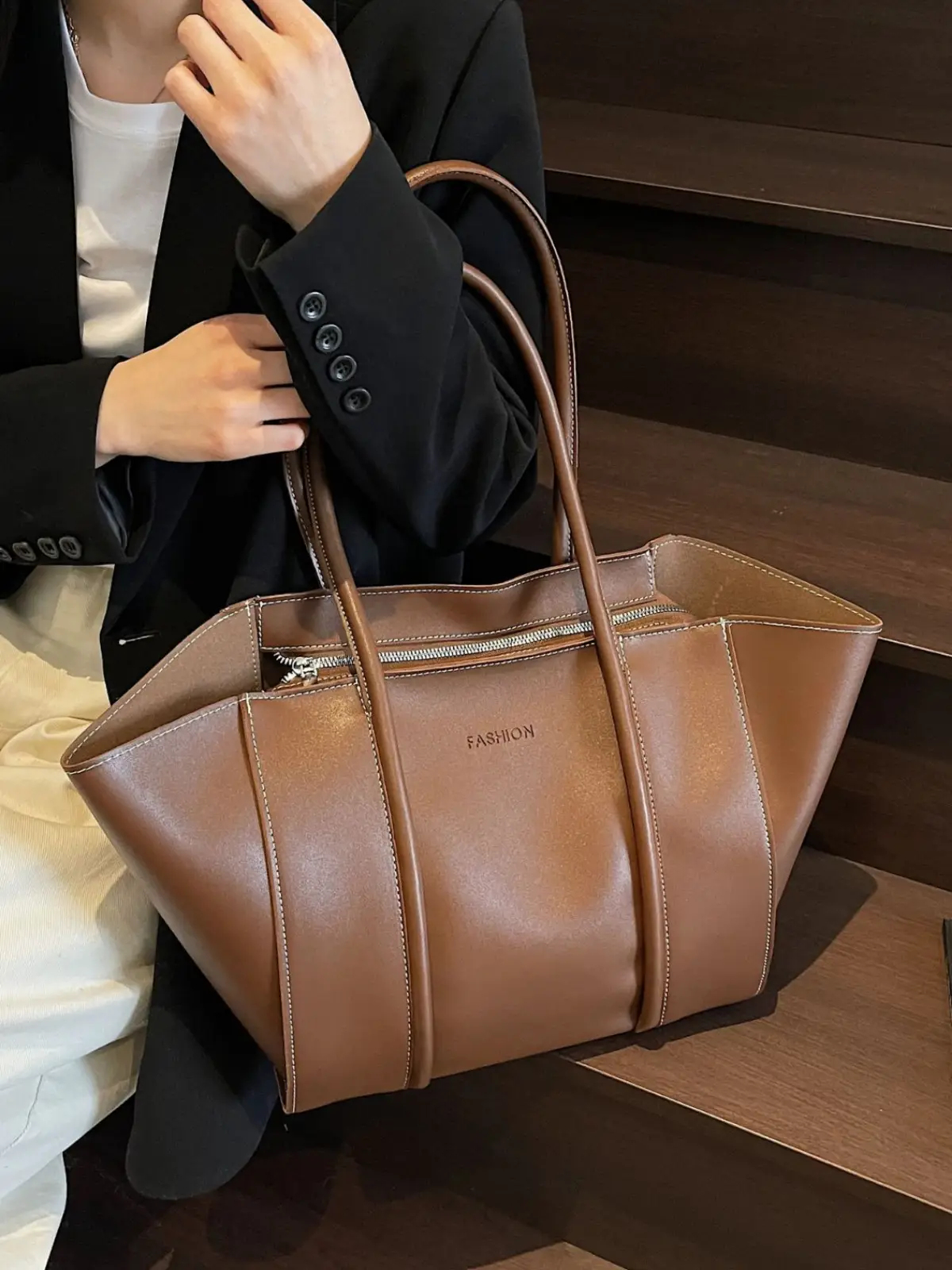 Women's Brown Leather Large Tote Bag with Top Handle - Image 2