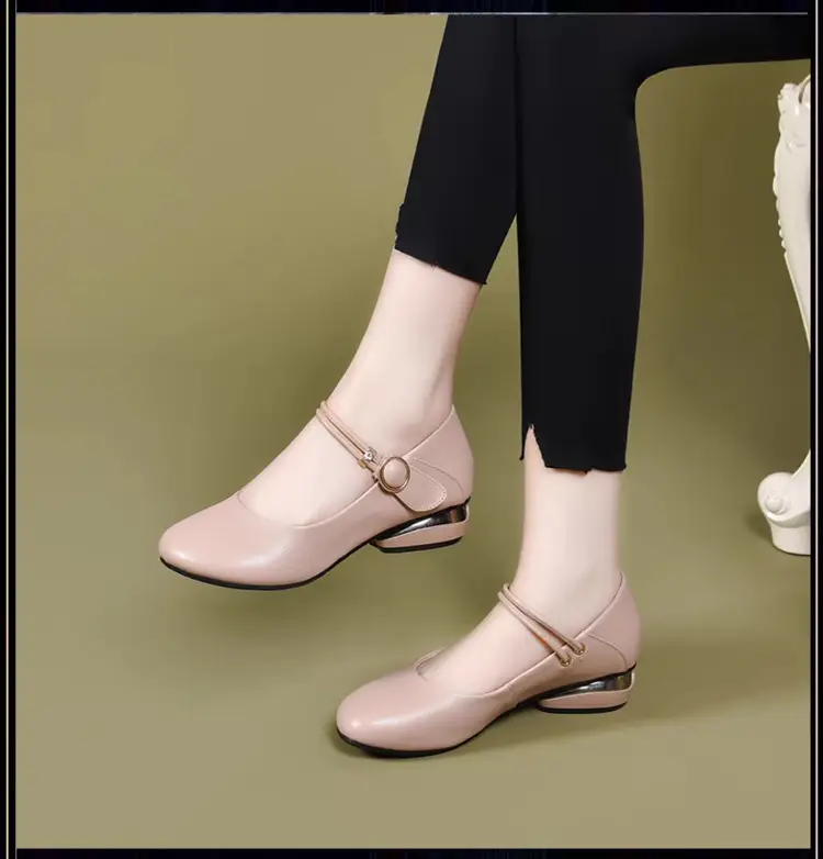 2025 Spring New Shallow Mouth Flat Shoes Women's Soft Leather Soft Bottom Women's Shoes Round toe Peas Shoes Low Heel Small Leather Shoes — feature 5