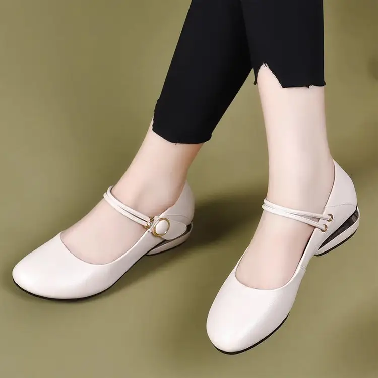 2025 Spring New Shallow Mouth Flat Shoes Women's Soft Leather Soft Bottom Women's Shoes Round toe Peas Shoes Low Heel Small Leather Shoes