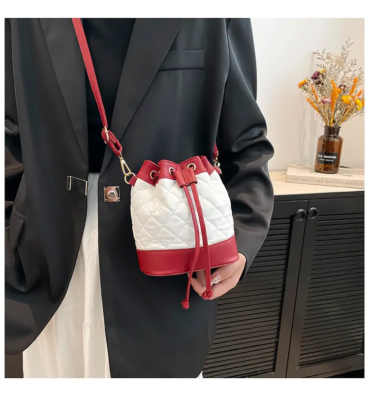 Diamond Embroidery Shoulder Crossbody Bag Green White 2025 — feature 20
