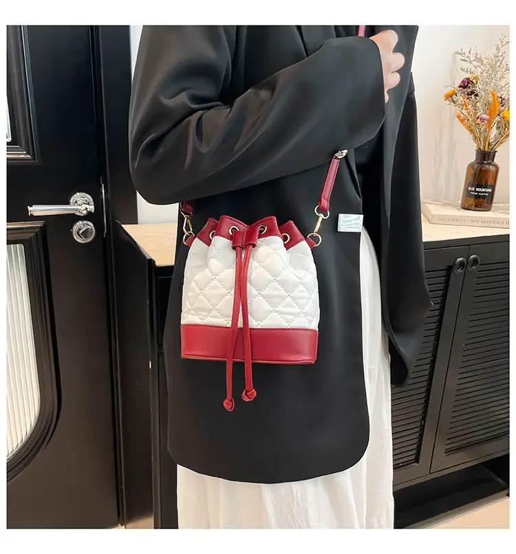 Diamond Embroidery Shoulder Crossbody Bag Green White 2025 — feature 23