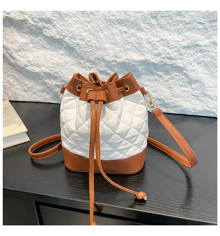 Diamond Embroidery Shoulder Crossbody Bag Green White 2025 - Image 3