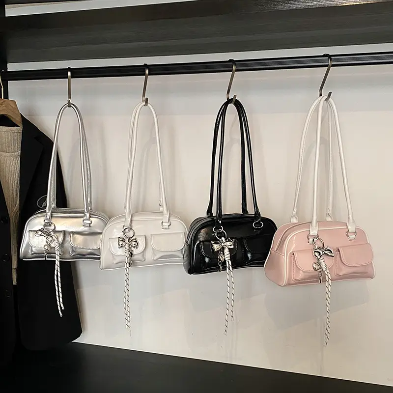 Silver Retro Shoulder Bag for Women - Image 12