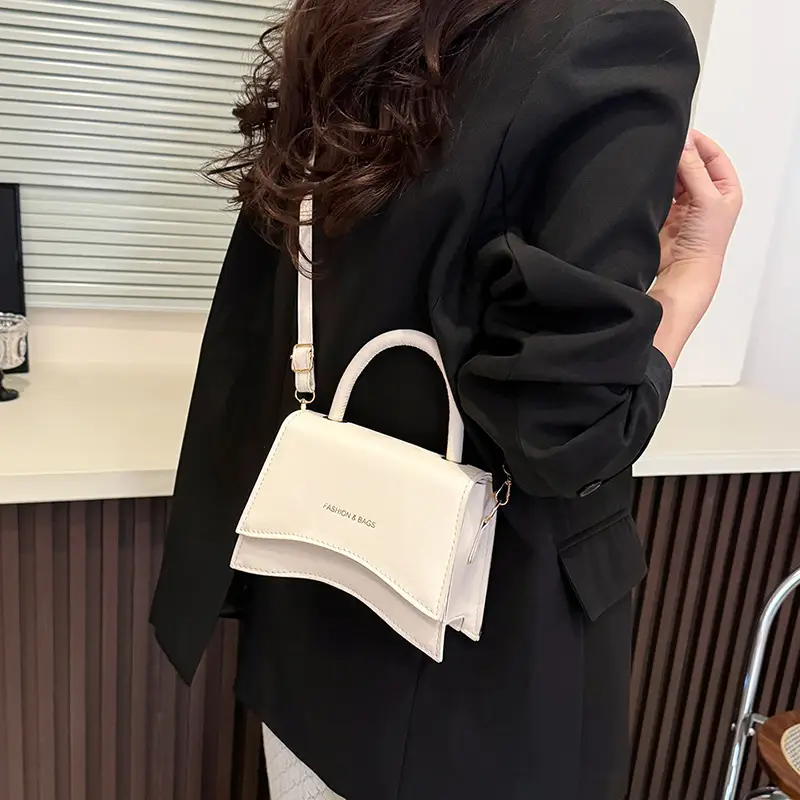 Red Korean Style Shoulder Crossbody Bag 2025 - Image 9