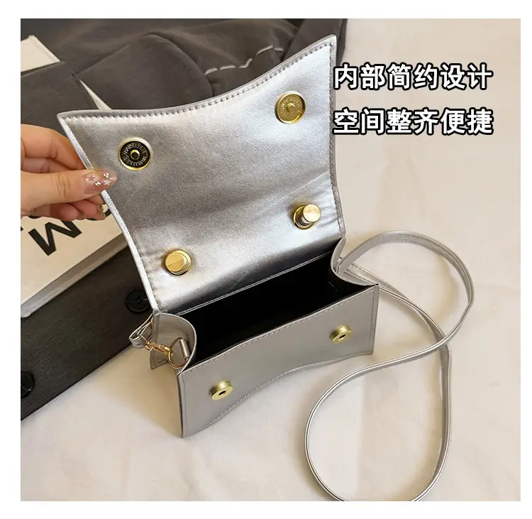 Red Korean Style Shoulder Crossbody Bag 2025 — feature 11