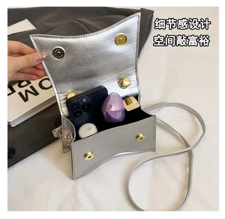 Red Korean Style Shoulder Crossbody Bag 2025 — feature 12